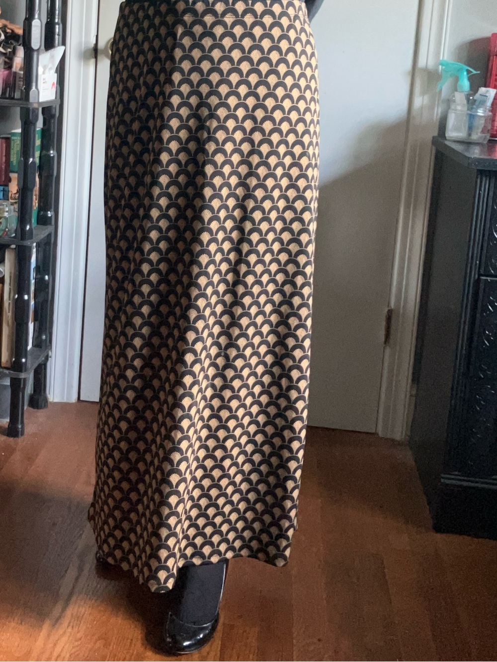 Black & Gold Art Deco Scallop Maxi Skirt